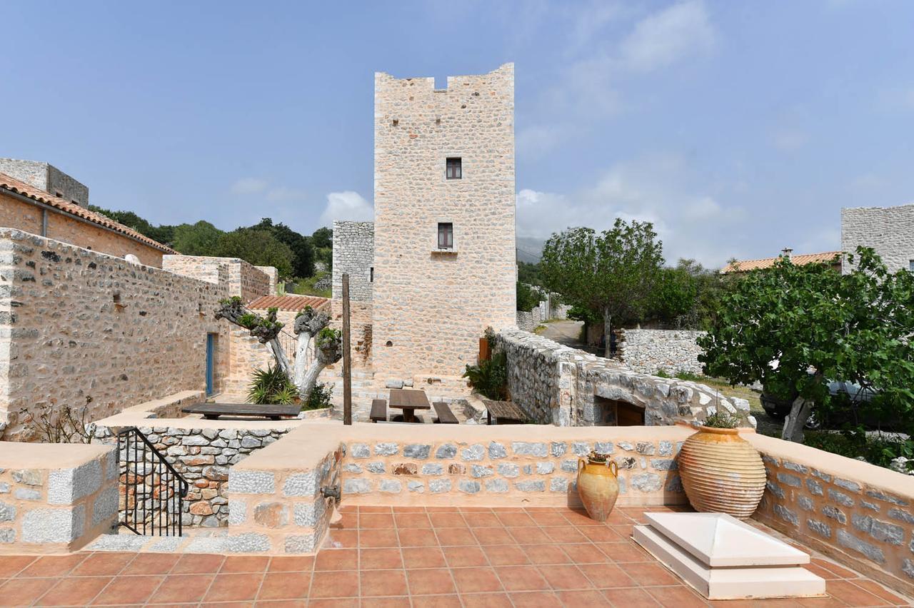 Papoudiko Hotel Areopoli Eksteriør billede